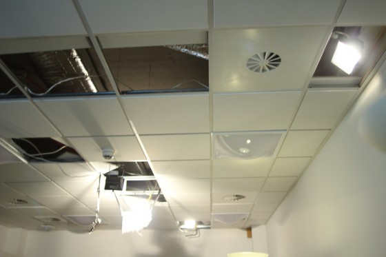 The ceiling of our Get It On location - a kitchen in the Performance Hub of Wolverhampton University